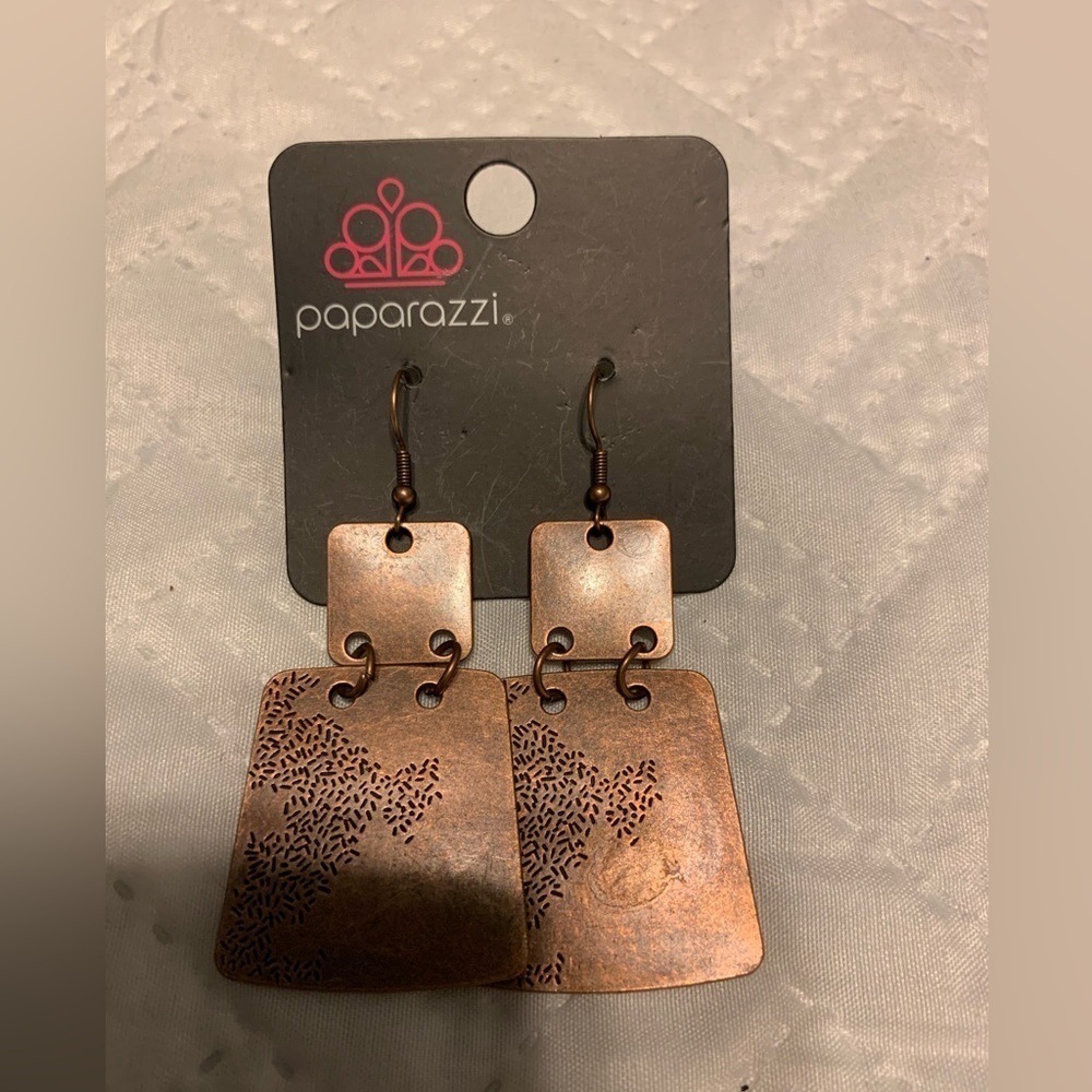 New! GEOMETRIC COPPER DANGLE EARRINGS. Gorgeous!!